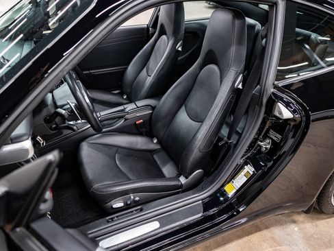 Used 2011 Porsche 911 Carrera S image 7