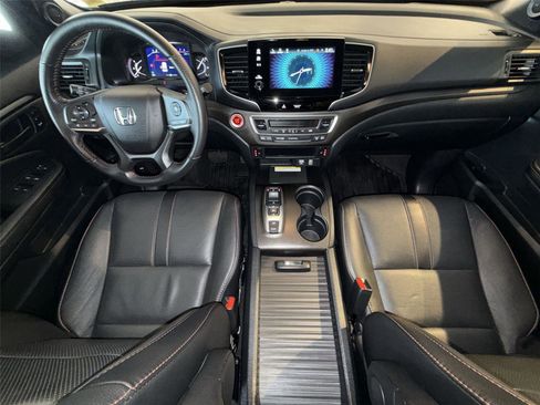 Used 2023 Honda Passport TrailSport image 22