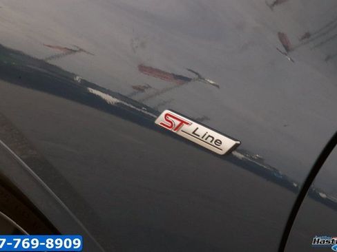 Used 2024 Ford Escape ST-Line w/ Tech Pack #1 image 8