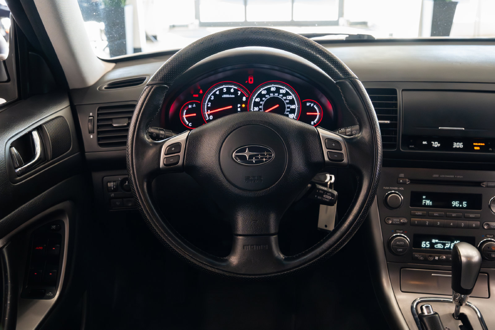 Used 2005 Subaru Outback 2.5XT AWD/4WD image 11