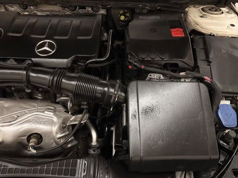 Used 2020 Mercedes-Benz CLA 250 4MATIC image 26