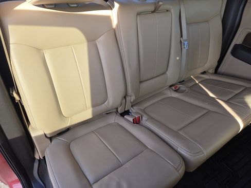 Used 2013 Ford F150 Lariat w/ Mid Equipment Group image 21