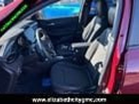 Used 2022 Buick Encore GX Preferred image 2