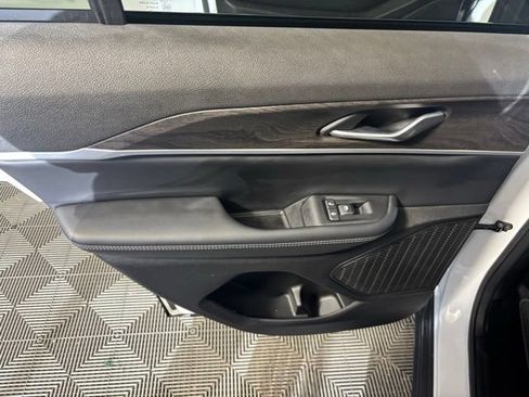 New 2026 Jeep Grand Cherokee Altitude AWD/4WD image 24