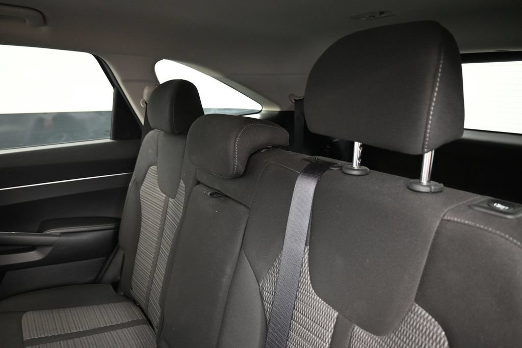 Used 2022 Kia Sorento LX FWD image 13