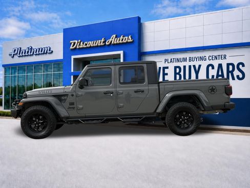 Used 2021 Jeep Gladiator Sport AWD/4WD image 4