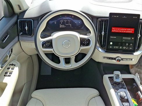 New 2026 Volvo XC90 B6 Ultra image 5