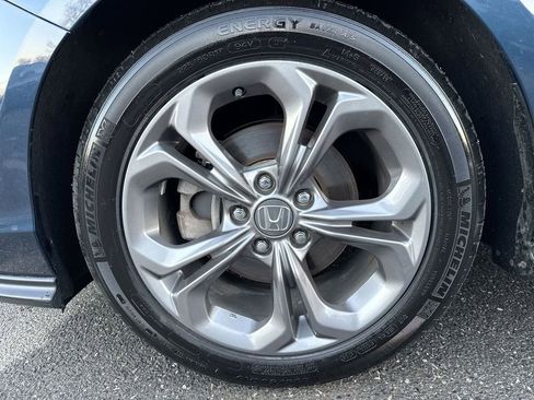 Used 2024 Honda Accord EX image 19