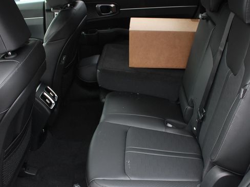 New 2026 Kia Sorento S AWD/4WD image 17