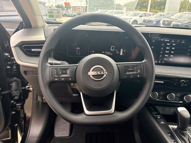 Used 2026 Nissan Kicks S FWD image 21