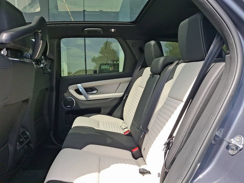 New 2026 Land Rover Discovery Sport Landmark AWD/4WD image 6