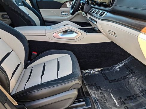 New 2026 Mercedes-Benz GLE 63 AMG S image 40