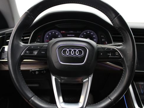 Used 2020 Audi Q8 Premium Plus AWD/4WD image 40