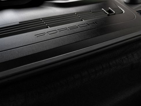 Certified 2018 Porsche 911 GT2 RS image 49