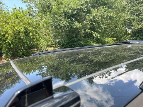 Used 2021 Cadillac Escalade ESV Sport AWD/4WD image 10