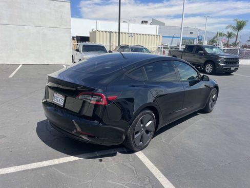 Used 2022 Tesla Model 3 RWD image 4