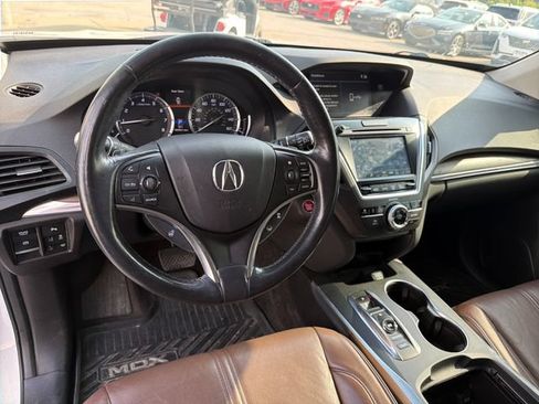 Used 2018 Acura MDX w/ Advance Package AWD/4WD image 10
