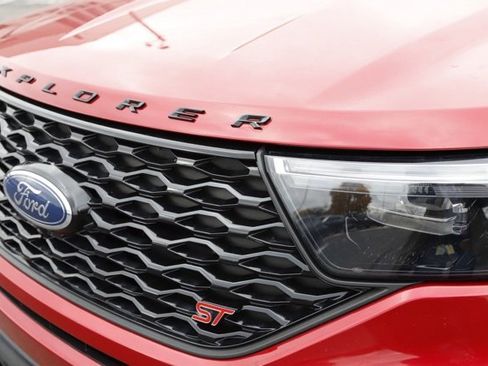 Used 2021 Ford Explorer ST w/ Equipment Group 401A image 12