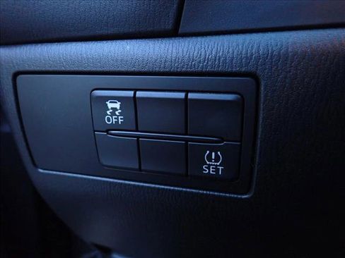 Used 2017 MAZDA MAZDA3 Grand Touring w/ Premium Equipment Package image 13