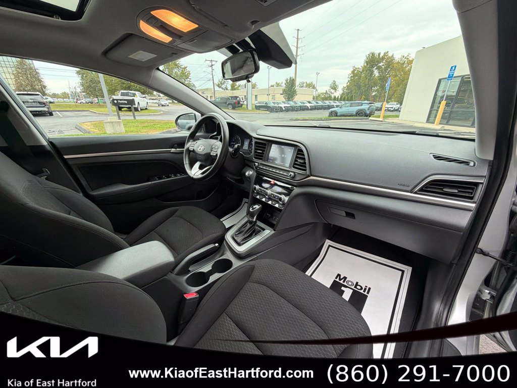 Used 2020 Hyundai Elantra Value Edition w/ Cargo Package (C1) FWD image 12