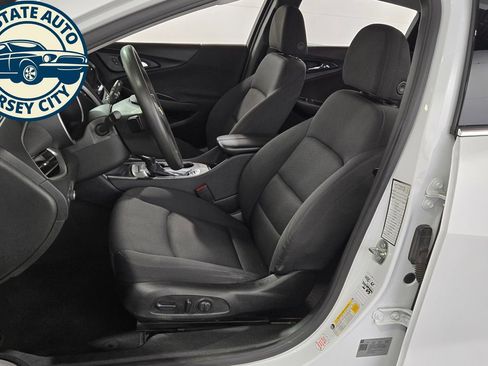 Used 2023 Chevrolet Malibu LT FWD image 24
