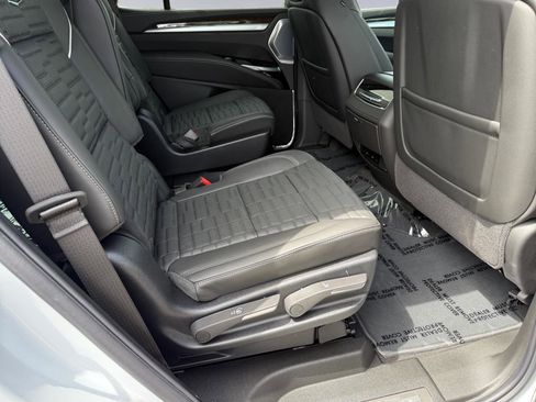 New 2026 Cadillac Escalade Platinum Sport AWD/4WD image 12