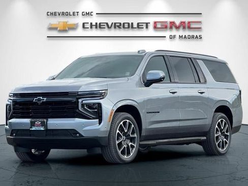 New 2026 Chevrolet Suburban RST w/ Advanced Technology Package AWD/4WD image 7