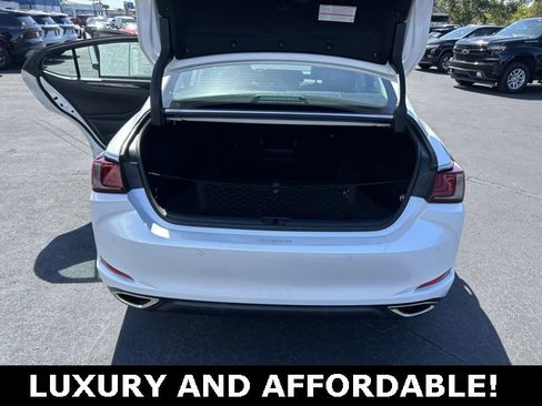 Used 2021 Lexus ES 350 w/ Premium Package image 16