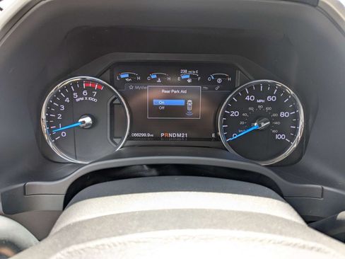 Used 2017 Ford F250 Lariat w/ Chrome Package RWD image 33