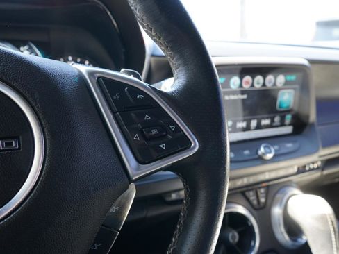 Used 2017 Chevrolet Camaro SS image 29