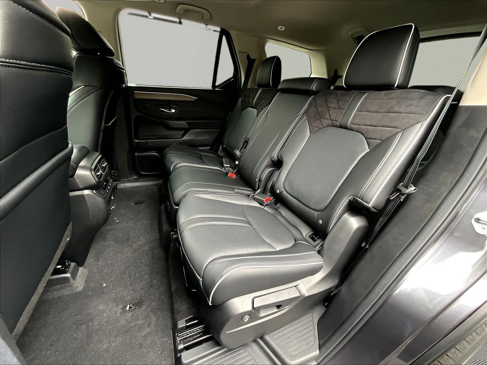 New 2026 Honda Pilot Elite image 18