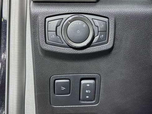 Used 2020 Ford F350 Platinum image 12