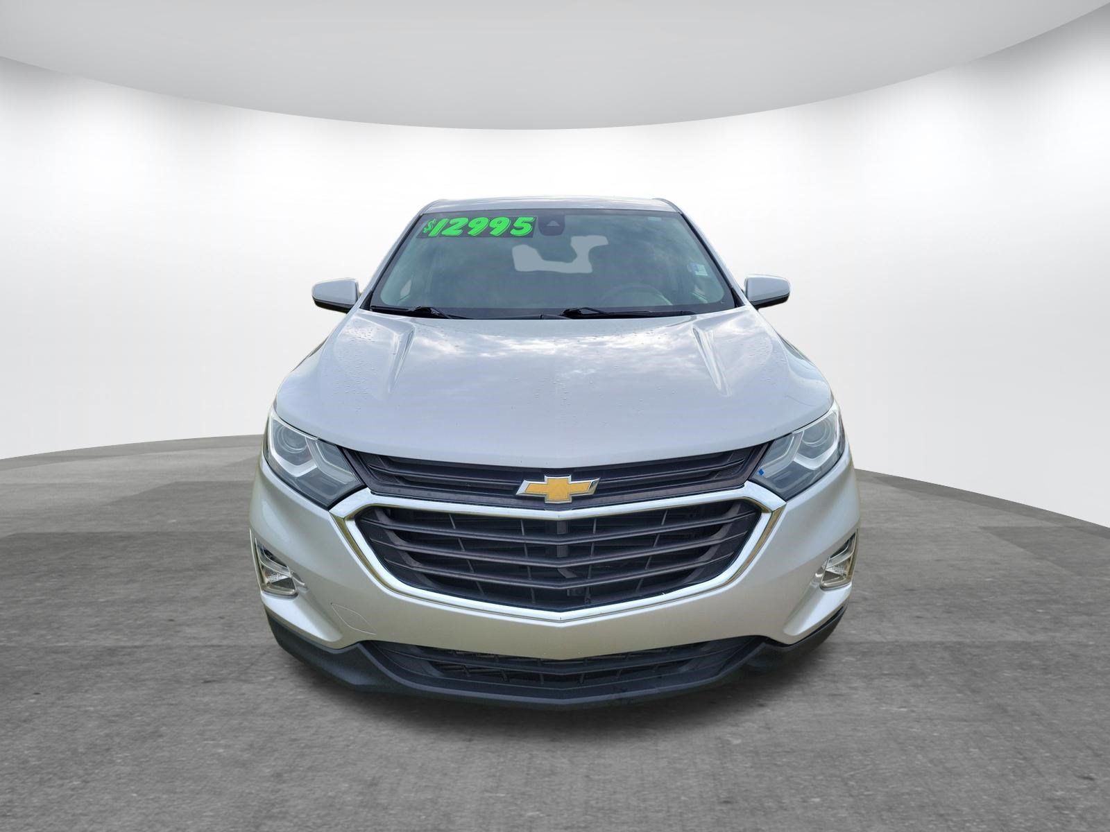 Used 2020 Chevrolet Equinox LT FWD image 2