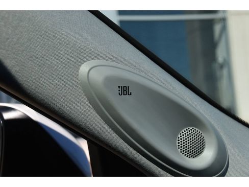 Used 2020 Toyota Highlander Platinum image 40