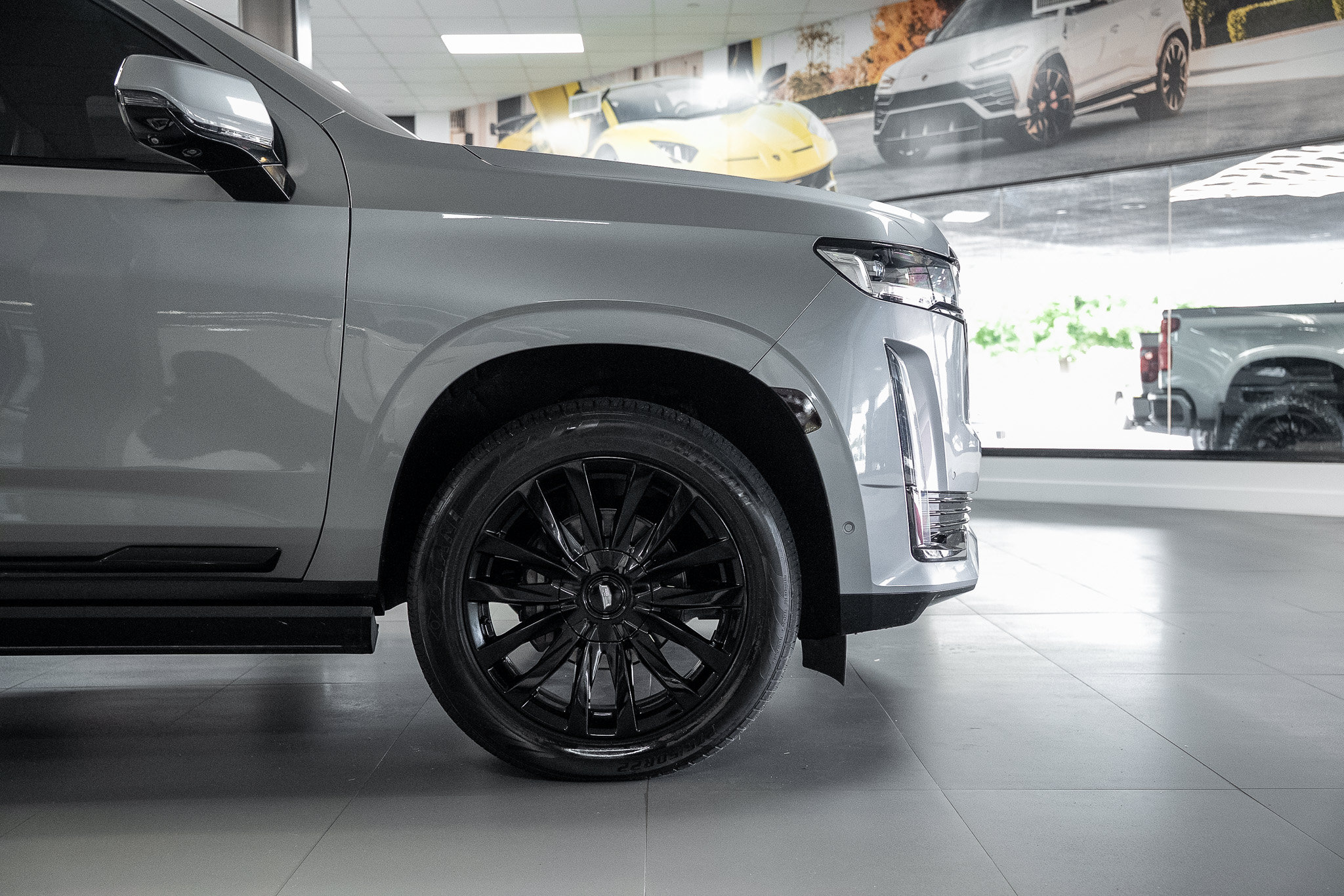 Used 2023 Cadillac Escalade Premium Luxury w/ Performance Package AWD/4WD image 34