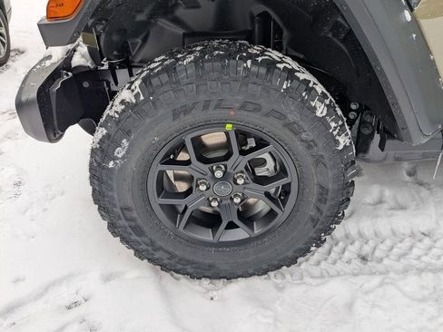 New 2026 Jeep Wrangler Unlimited Sport image 7