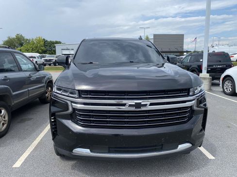 Used 2023 Chevrolet Tahoe LT AWD/4WD image 2