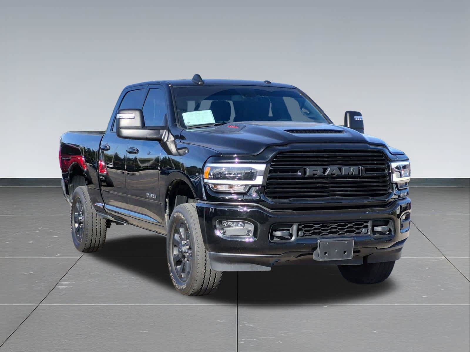Used 2024 RAM 2500 Laramie w/ Night Edition AWD/4WD image 8