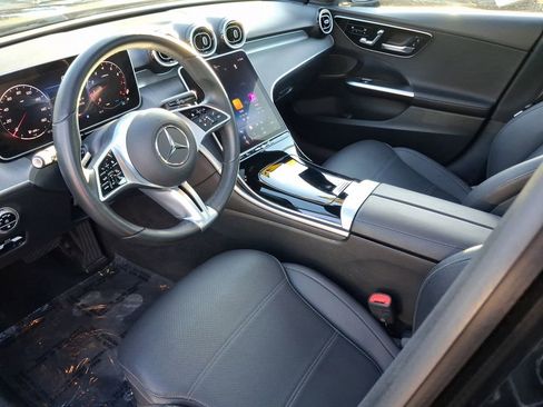 Used 2025 Mercedes-Benz C 300 Sedan image 13