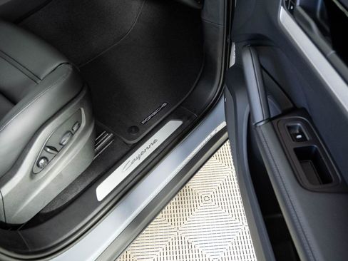 New 2026 Porsche Cayenne AWD/4WD image 27