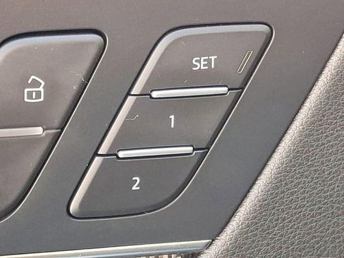 Used 2022 Audi SQ5 Premium image 30