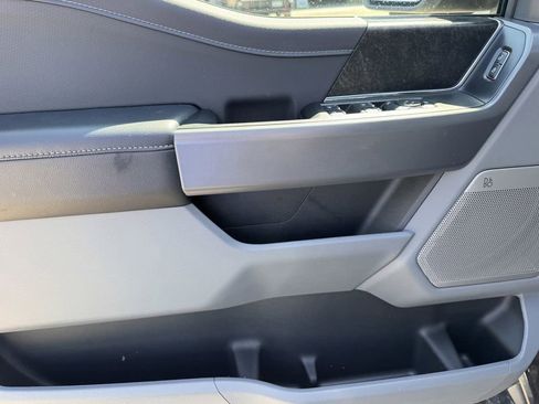 Used 2025 Ford F150 Lightning Flash image 16