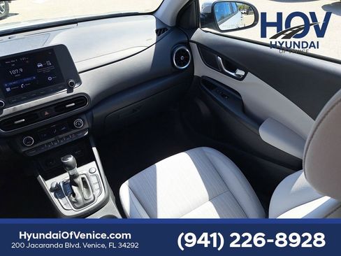 Used 2022 Hyundai Kona SEL w/ Convenience Package image 23