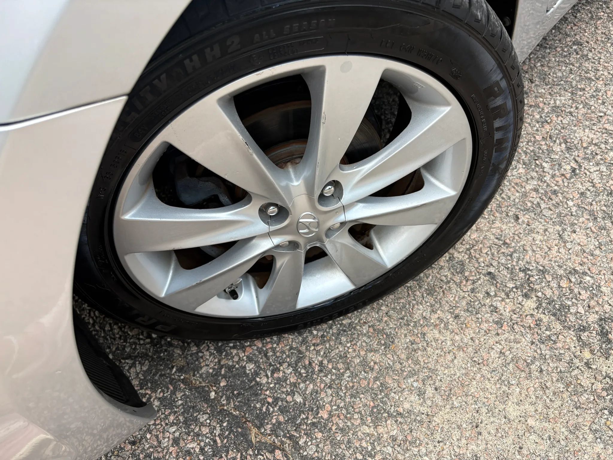 Used 2014 Hyundai Accent GLS w/ Option Group 2 FWD image 43