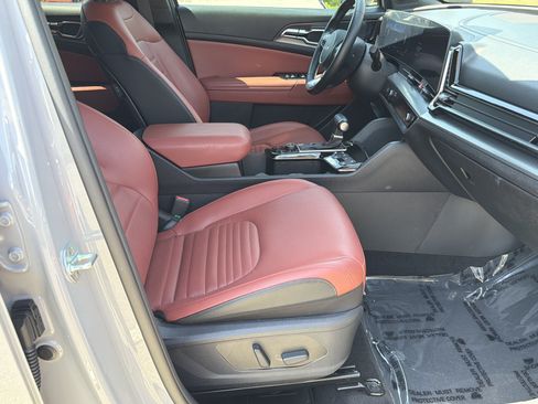 Used 2023 Kia Sportage SX FWD image 13