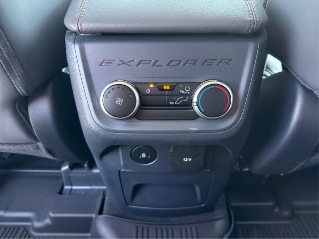 Used 2025 Ford Explorer Active w/ Active Comfort Package AWD/4WD image 26