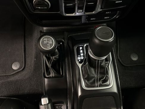 Used 2023 Jeep Wrangler Unlimited Sahara w/ Cold Weather Group image 20