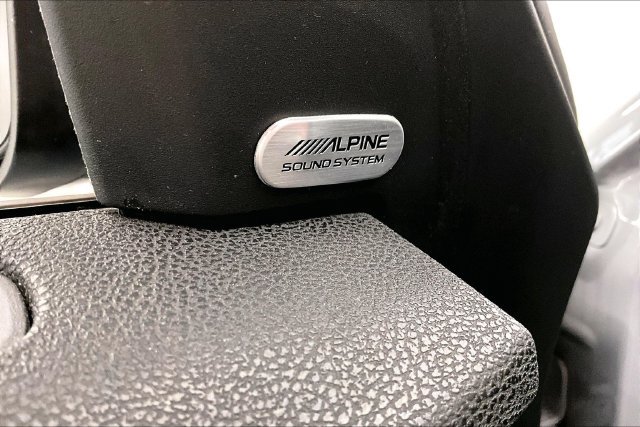 Used 2022 Dodge Charger R/T w/ Blacktop Package RWD image 22
