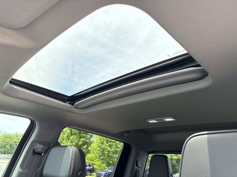Certified 2024 GMC Sierra 1500 Denali AWD/4WD image 18