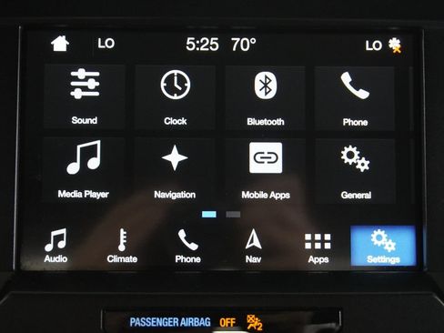 Used 2018 Ford F150 Lariat w/ Equipment Group 502A Luxury AWD/4WD image 21